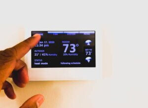 A Look at the Many Benefits of Programmable Thermostats