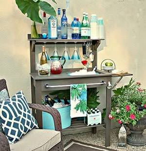 Outdoor Entertaining Tips | Stay Cool Entertaining